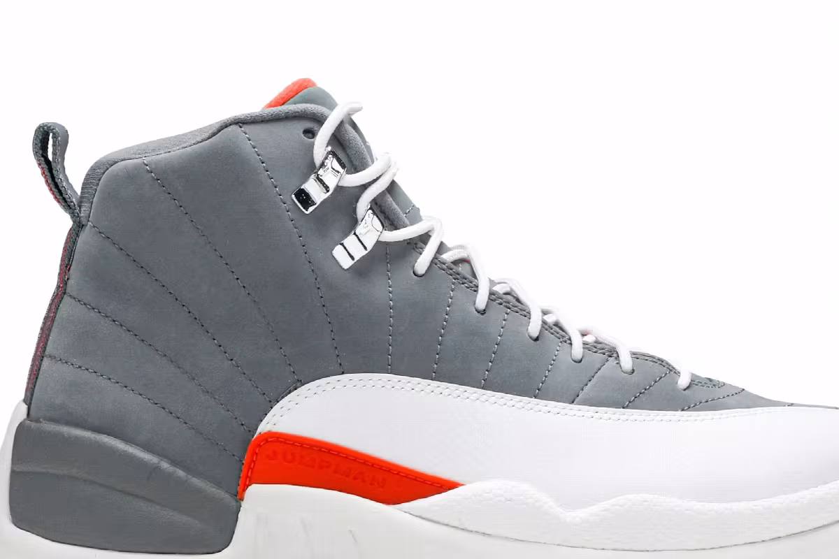Air Jordan 12 Cool Grey, view 3