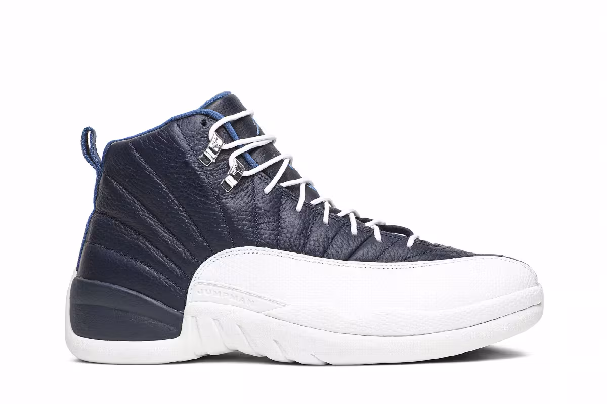 Air Jordan 12 Obsidian 2012, view 2