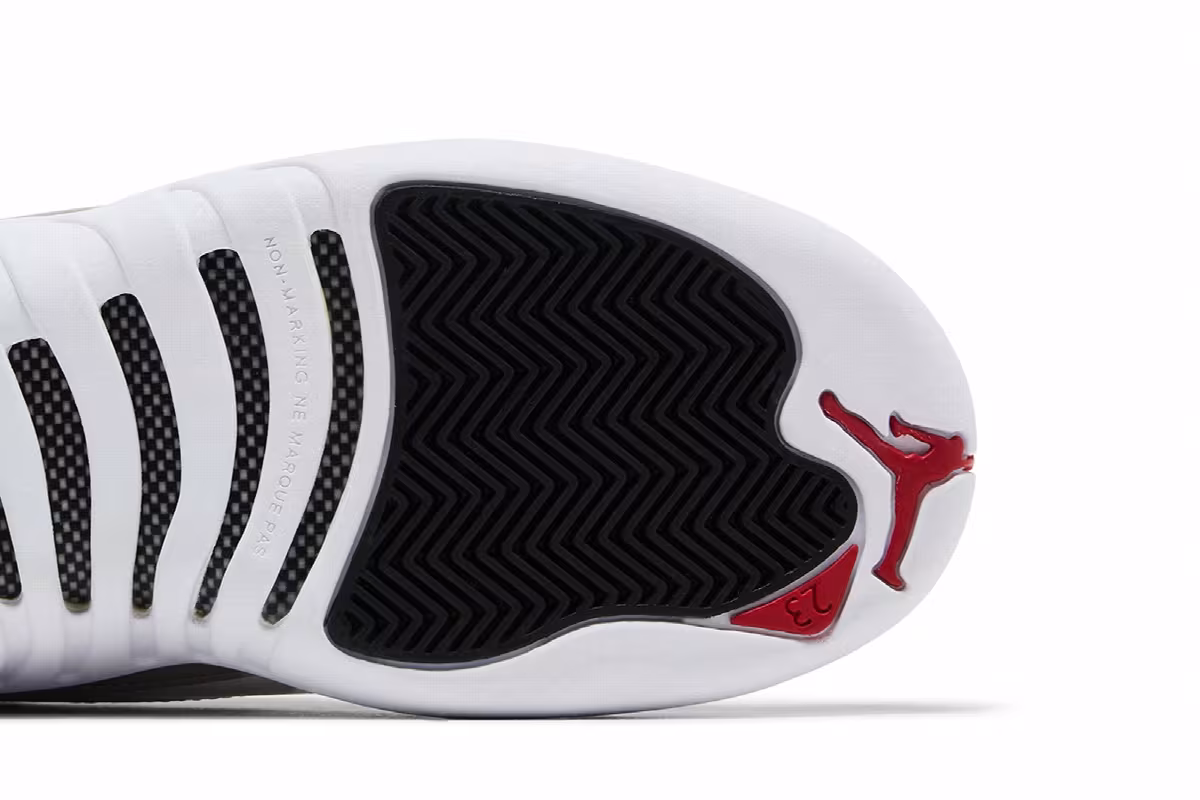 Air Jordan 12 GS Playoff 2012, view 6