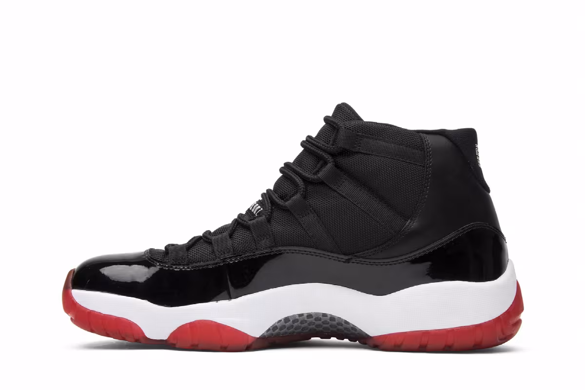 Air Jordan 11 Bred 2012, view 4