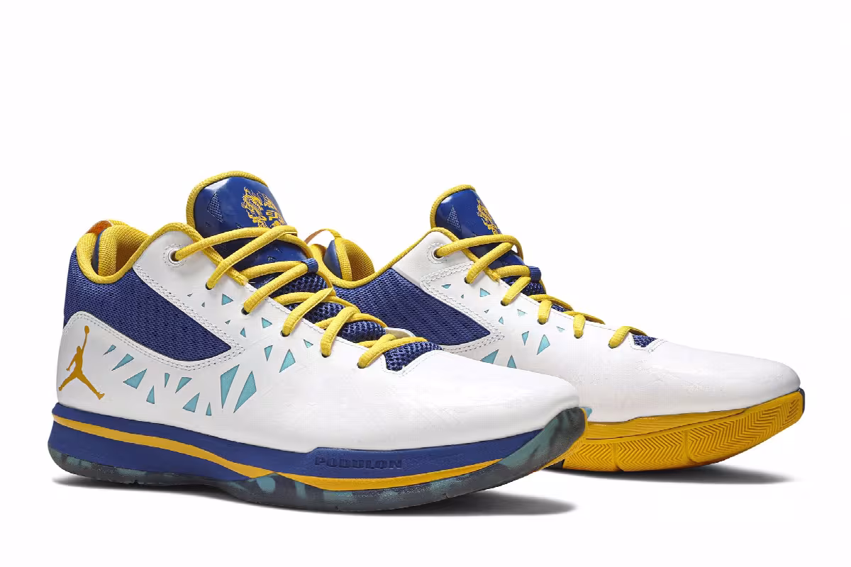 Air Jordan CP3.V YOTD, view 9