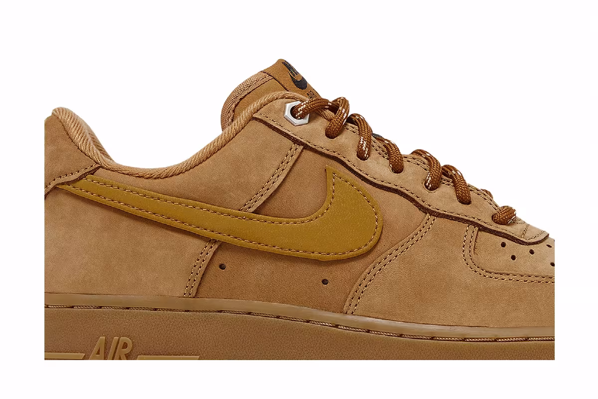 Nike Women's Air Force 1 Flax Wheat, view 3