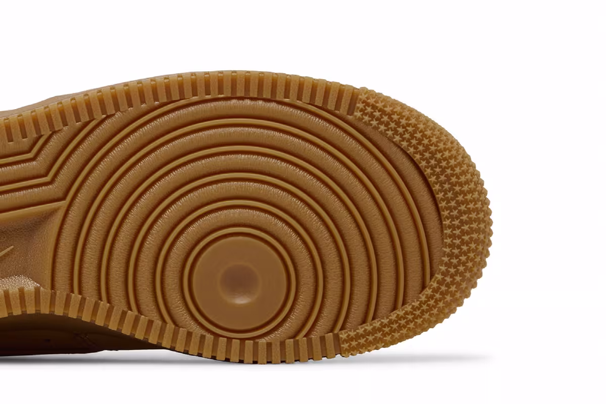 Nike Women's Air Force 1 Flax Wheat, view 6