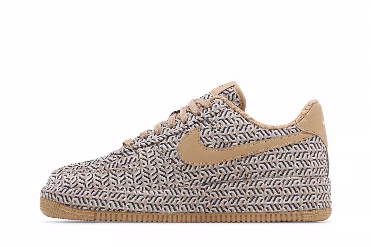 Nike Women's Air Force 1 LX United in Victory - Hemp, view 4