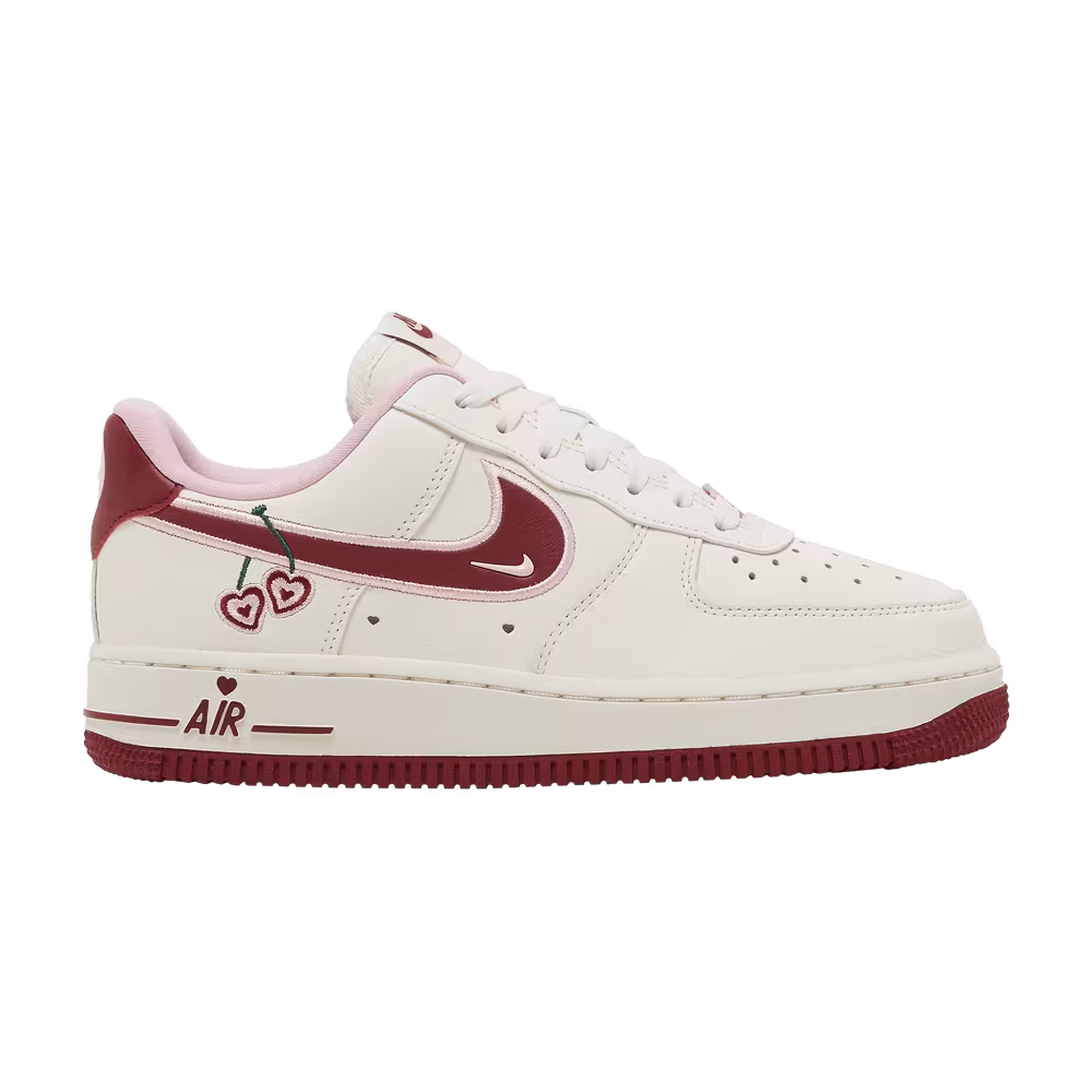 Nike Women's Air Force 1 Low Valentines Day 2023