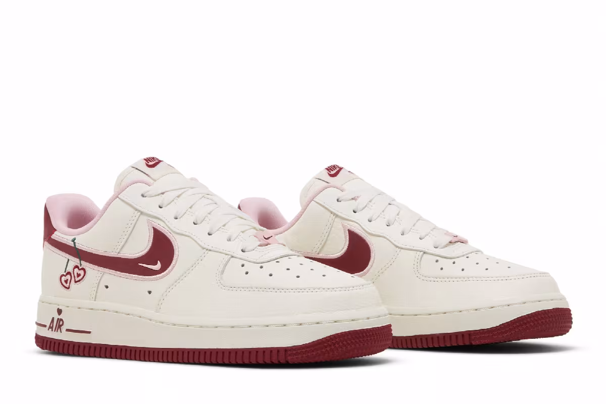 Nike Women's Air Force 1 Low Valentines Day 2023, view 9