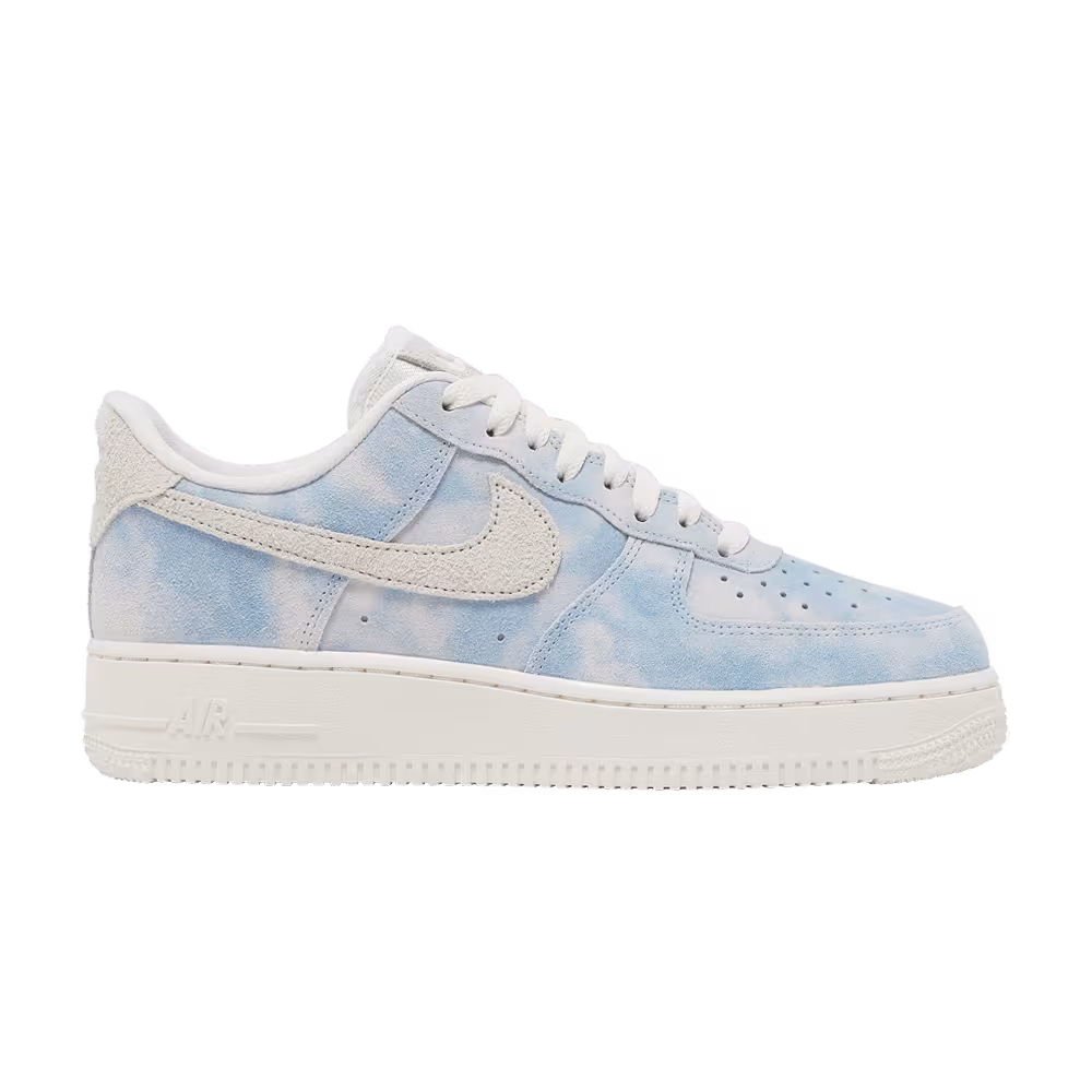 Nike Women's Air Force 1 Clouds