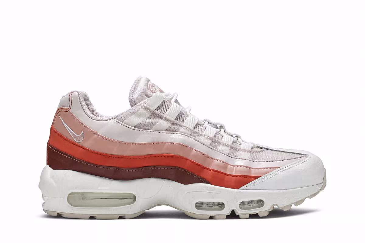 Nike Women's Air Max 95 Rose Coral, view 2
