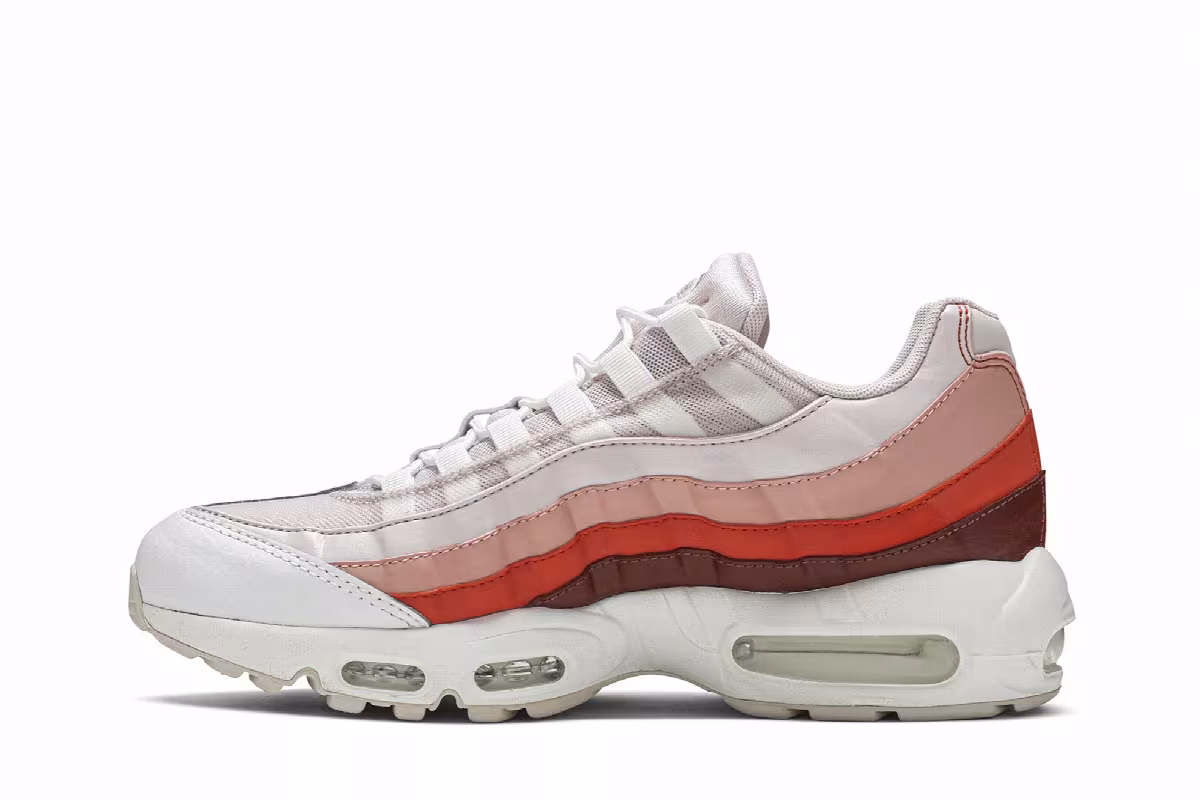 Nike Women's Air Max 95 Rose Coral, view 4