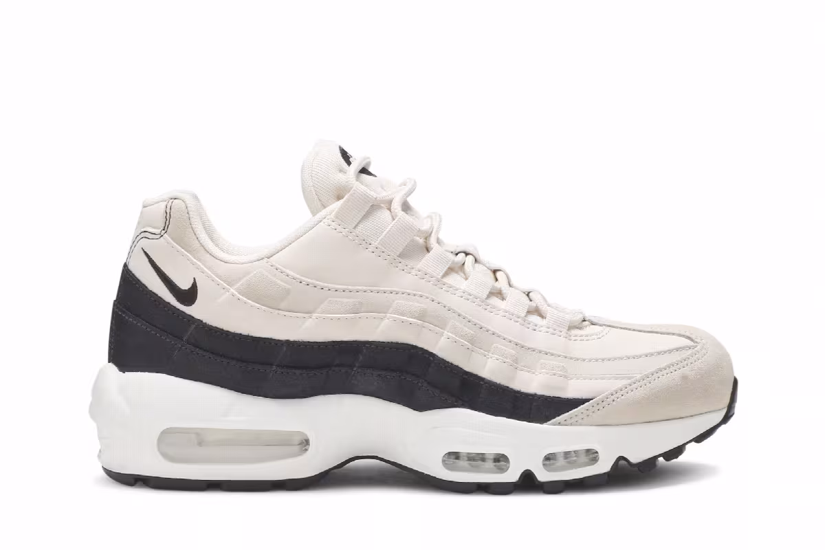 Nike Women's Air Max 95 Premium Light Cream, view 2