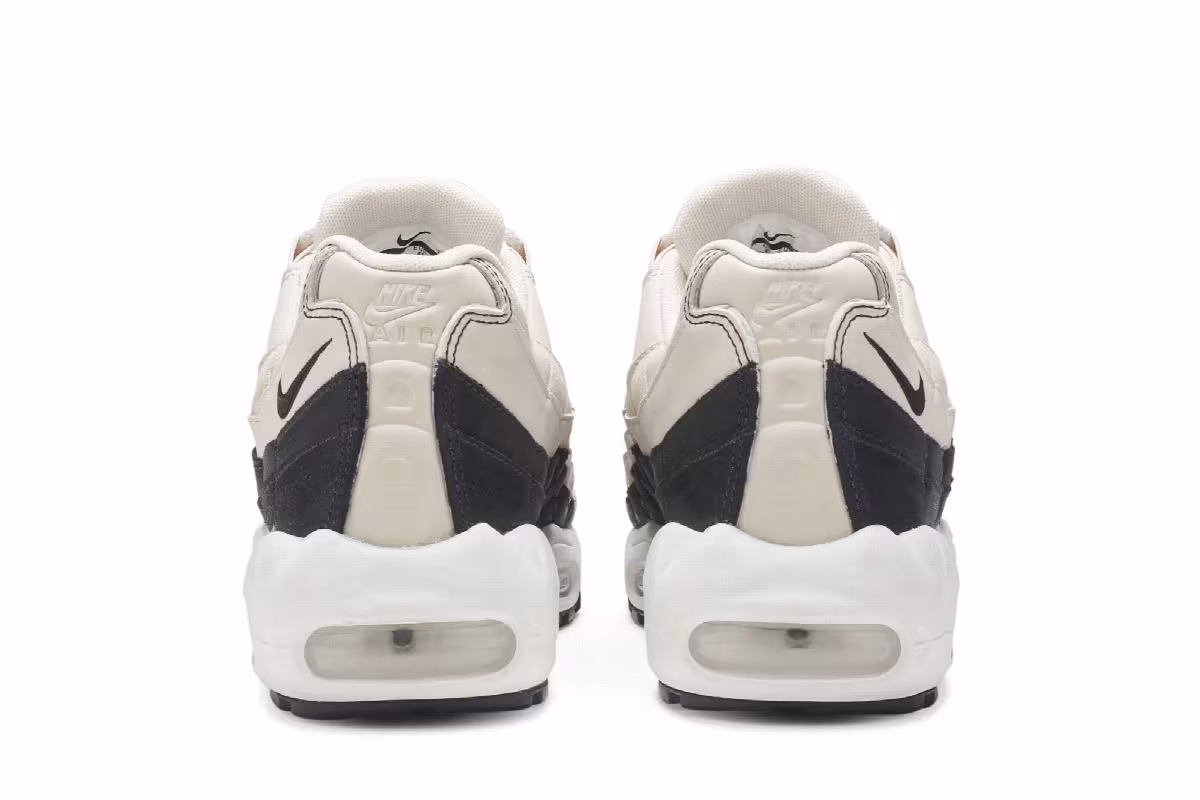 Nike Women's Air Max 95 Premium Light Cream, view 7