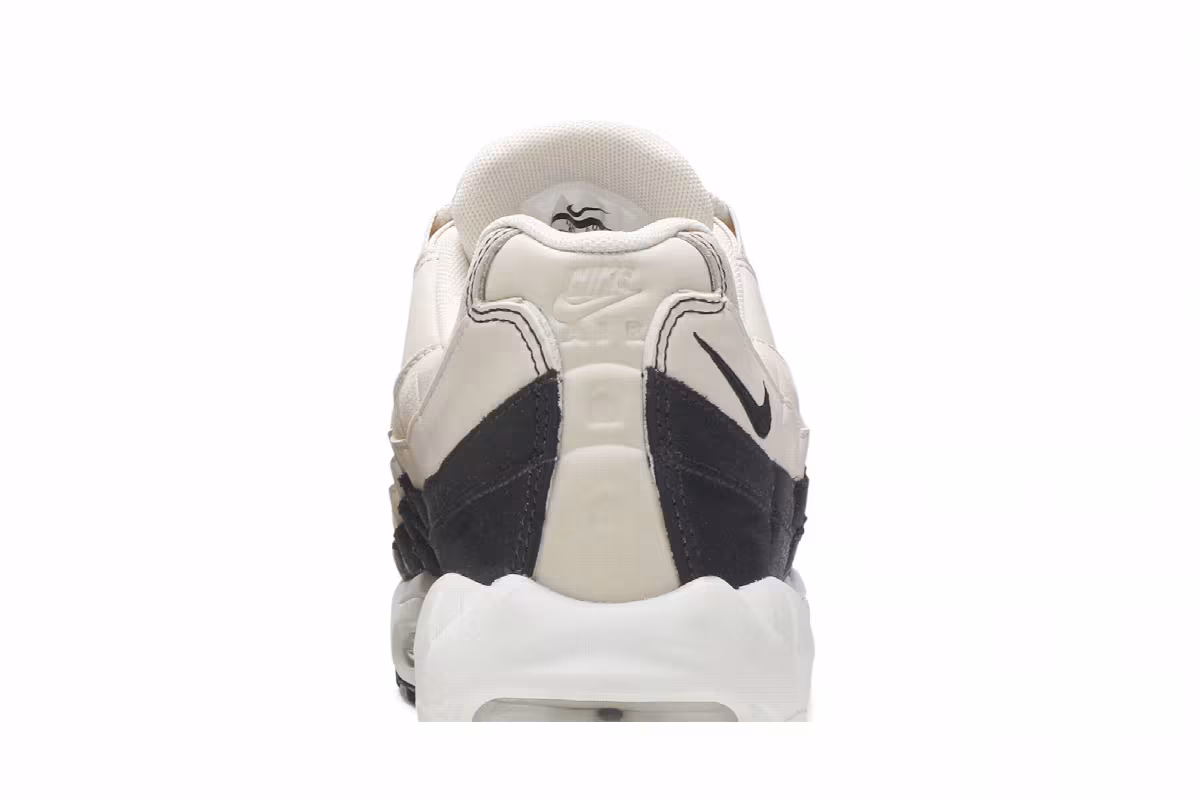 Nike Women's Air Max 95 Premium Light Cream, view 8