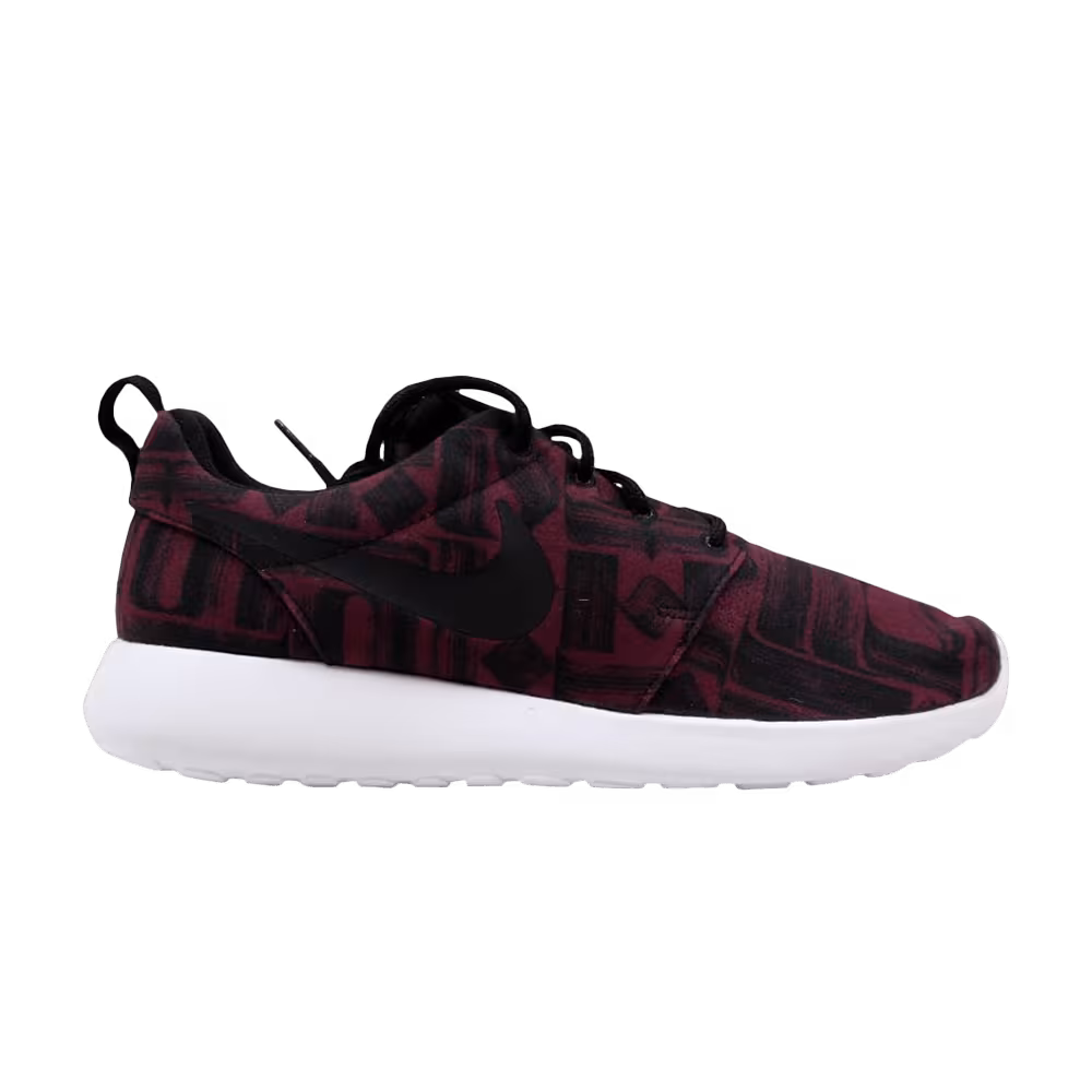 Nike Women's Roshe One Print Night Maroon