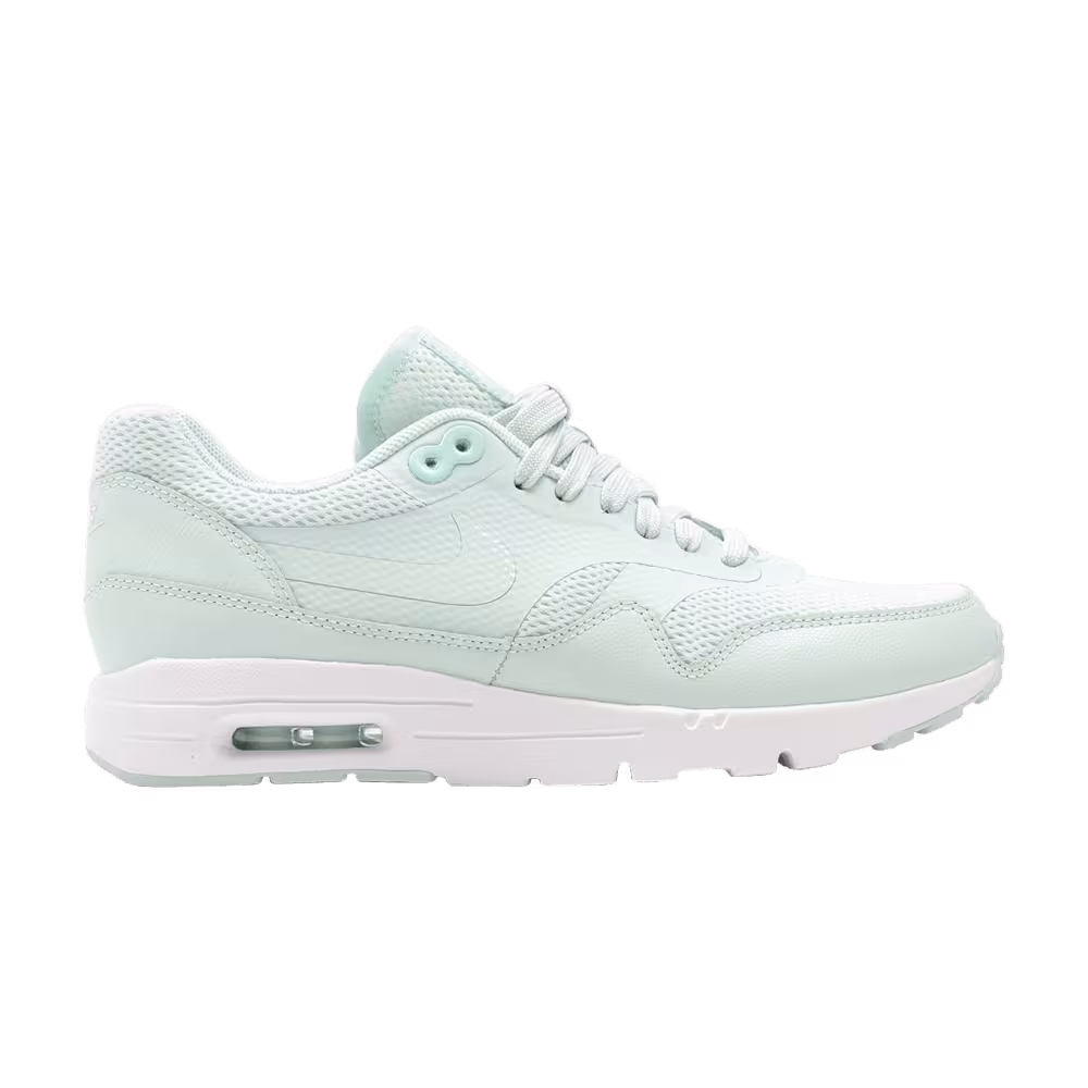 Nike Women's Air Max 1 Ultra Essentials Fiberglass