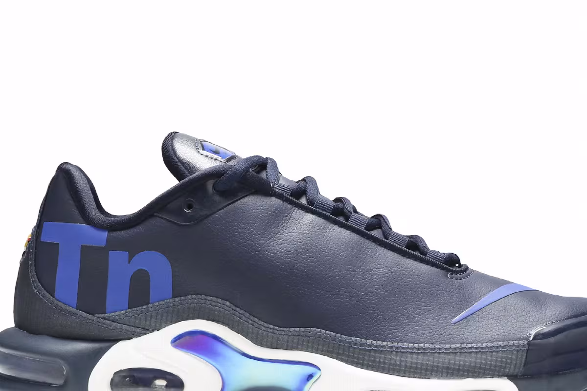Nike Air Max Plus TN SE Obsidian, view 3