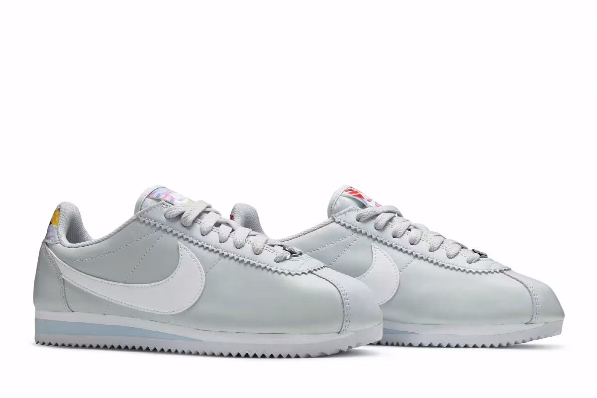Nike Women's Classic Cortez Pure Platinum, view 9