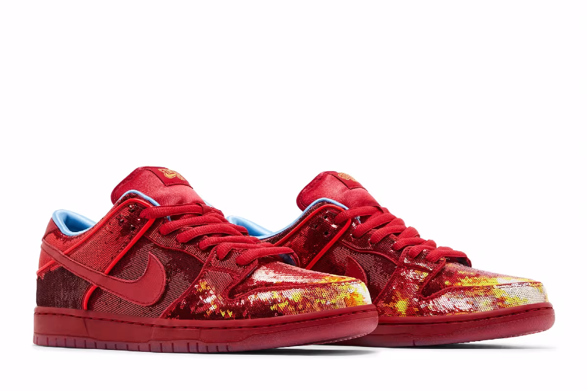 The Wizard of Oz x Nike Dunk Low SB Ruby Red Slipper, view 9