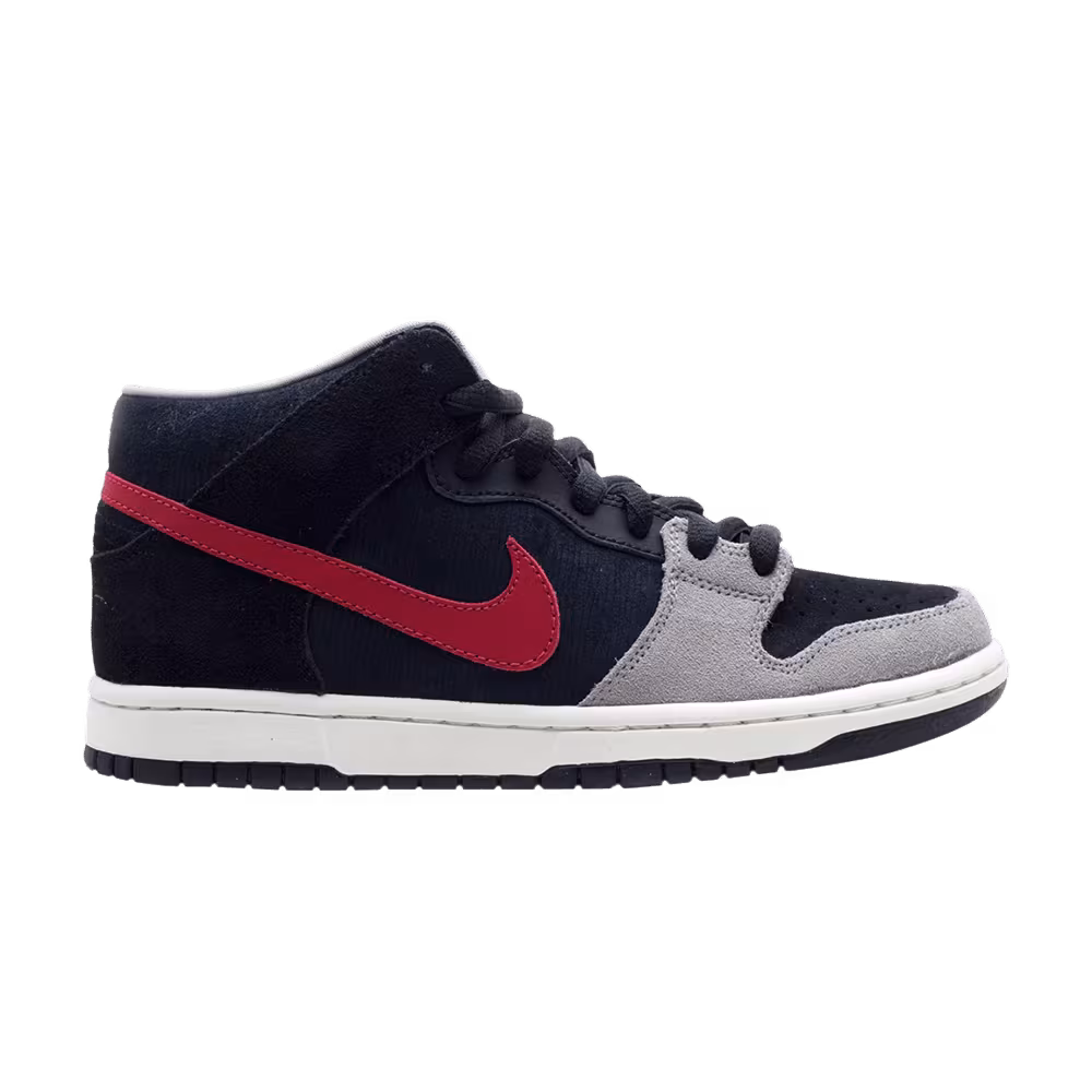 Nike Dunk Mid Pro Sb