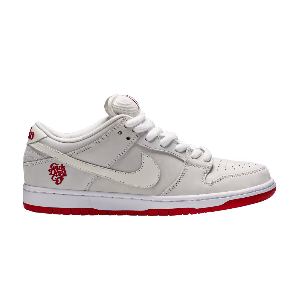 Girls Don't Cry x Nike Dunk Low Pro SB QS Friends & Family
