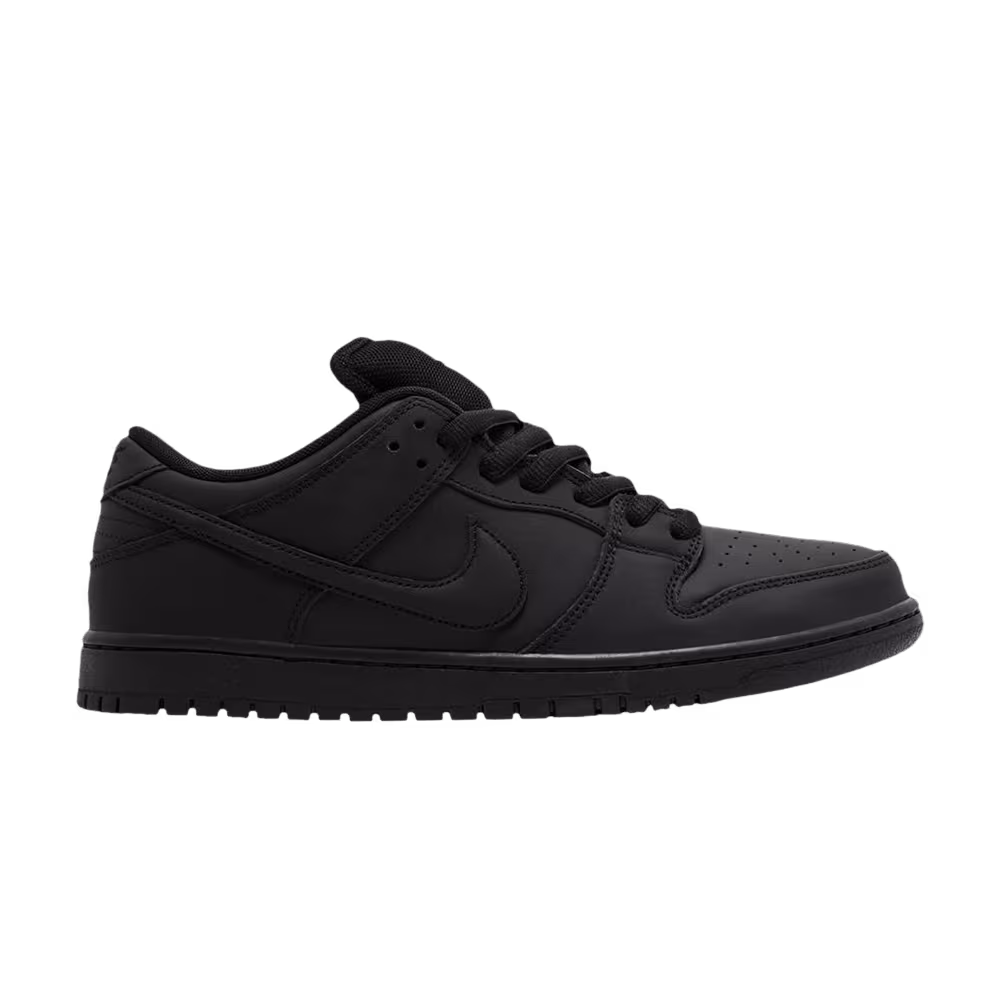 Nike Dunk Low Pro SB Triple Black