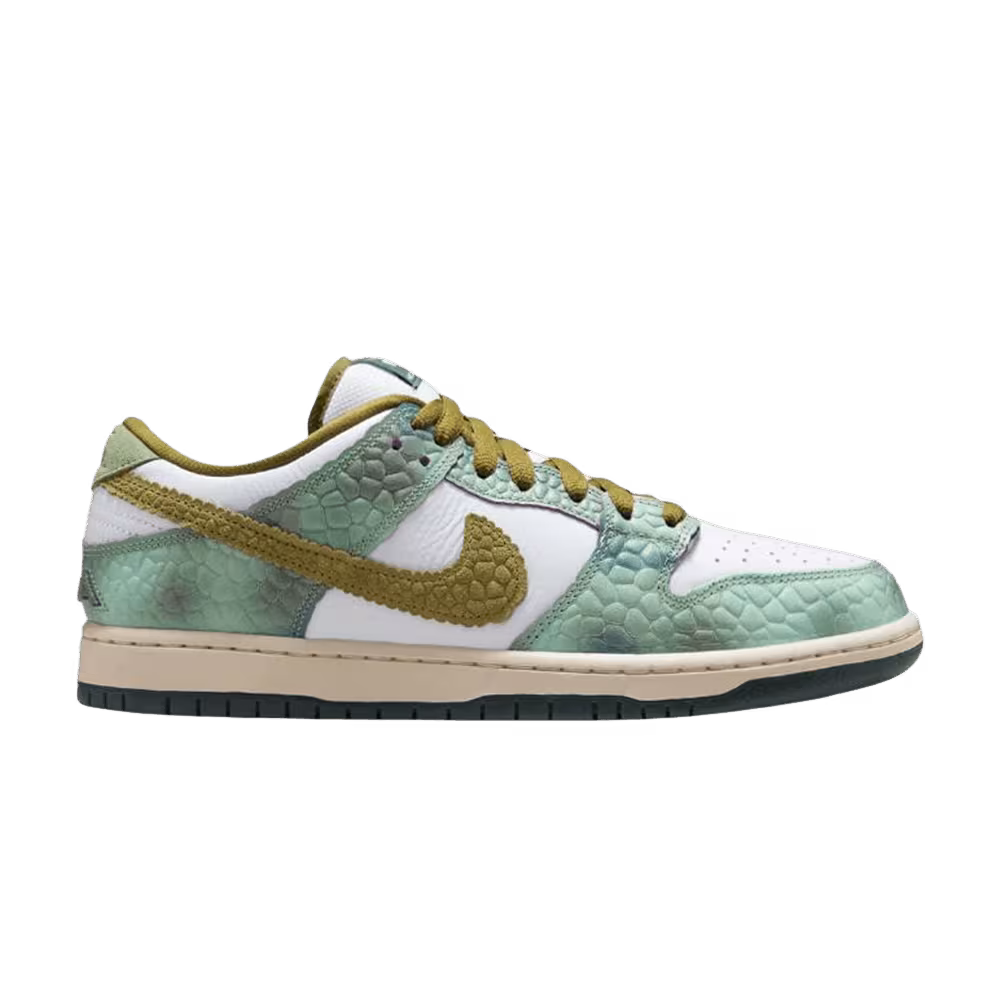 Alexis Sablone x Nike Dunk Low SB PS Chameleon