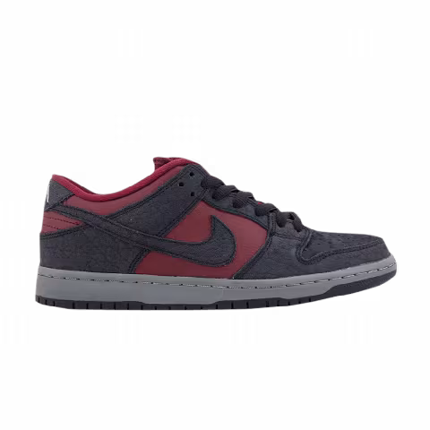 Nike Dunk Low Pro SB 'Black Team Red'
