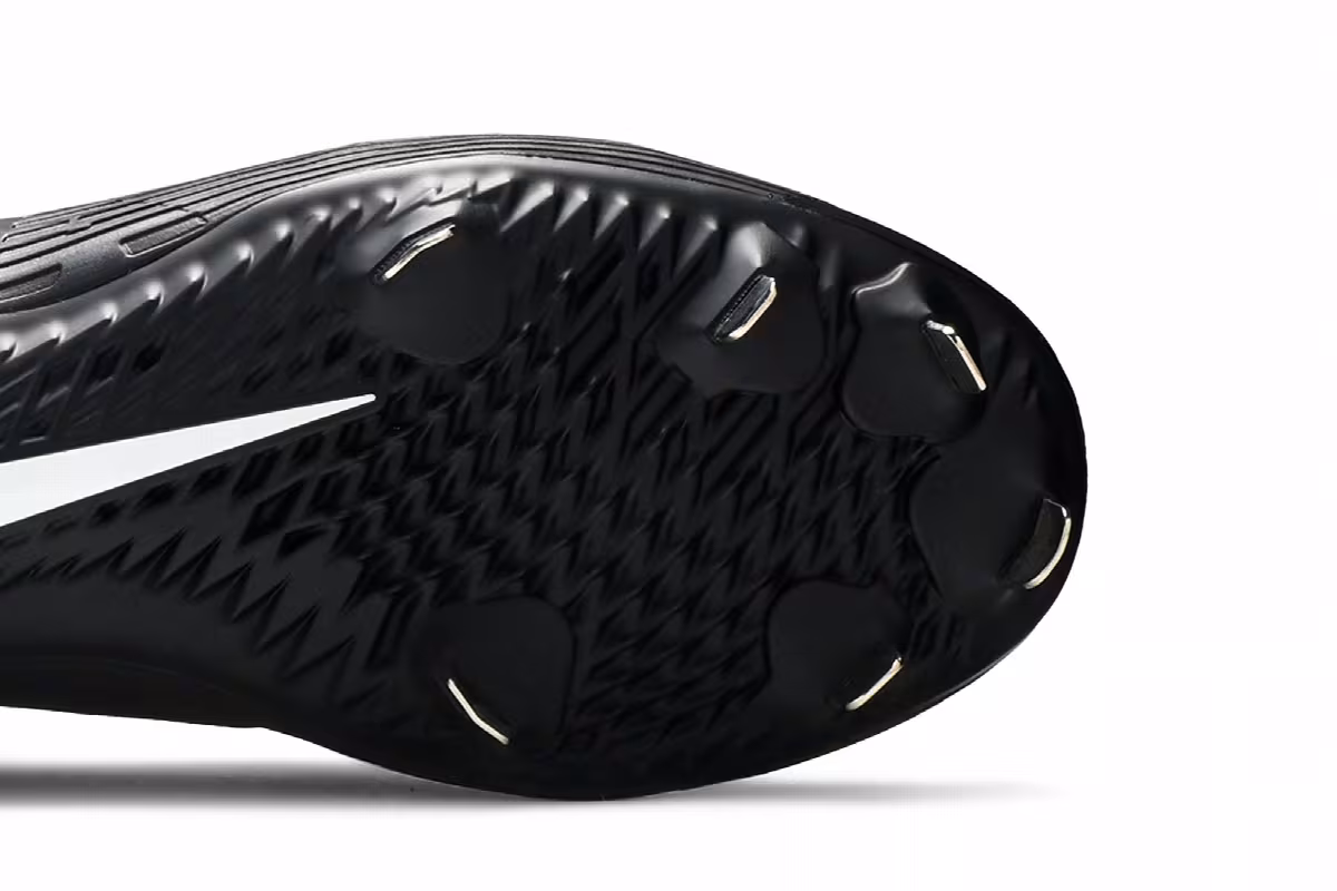 Nike Alpha Huarache Elite 2 Triple Black, view 6