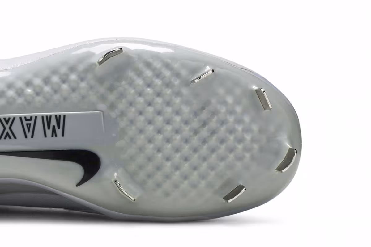 Nike Alpha Huarache Elite Wolf Grey Metallic Silver, view 6