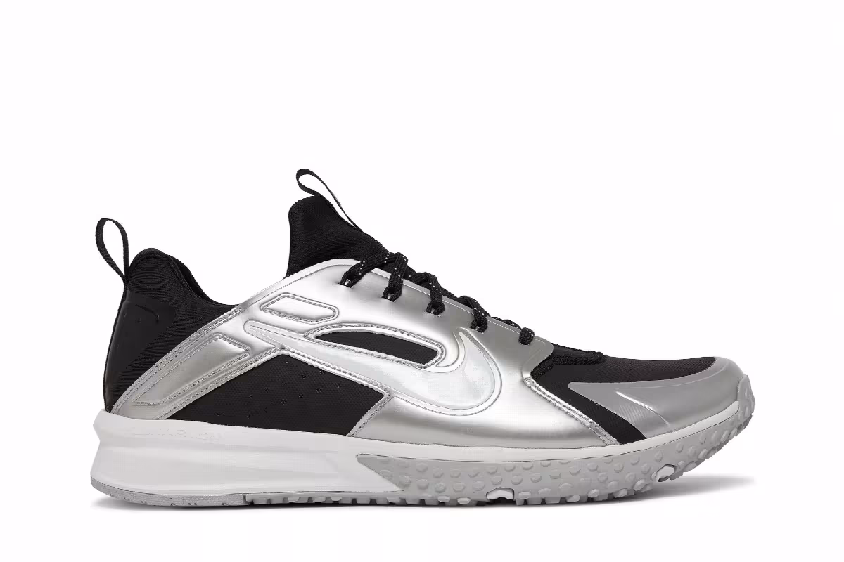 Nike Alpha Huarache Turf Black Silver, view 2
