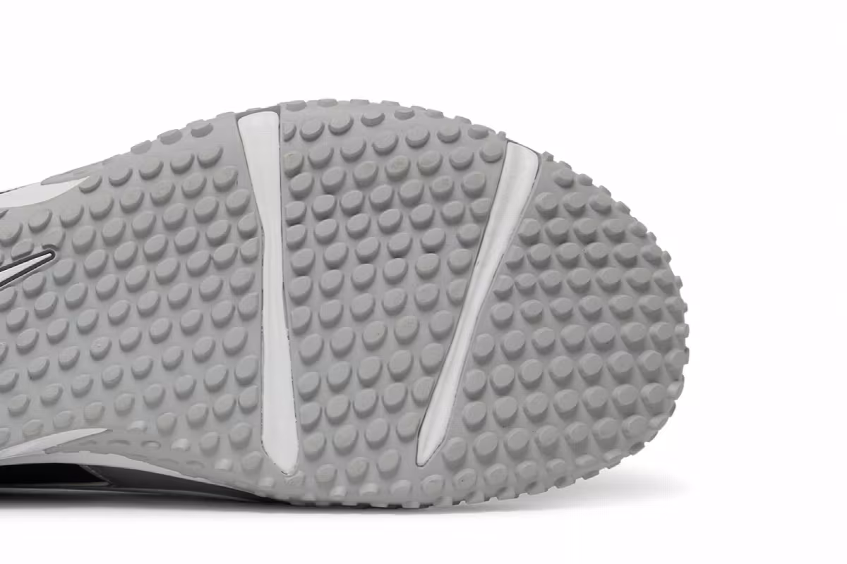 Nike Alpha Huarache Turf Black Silver, view 6