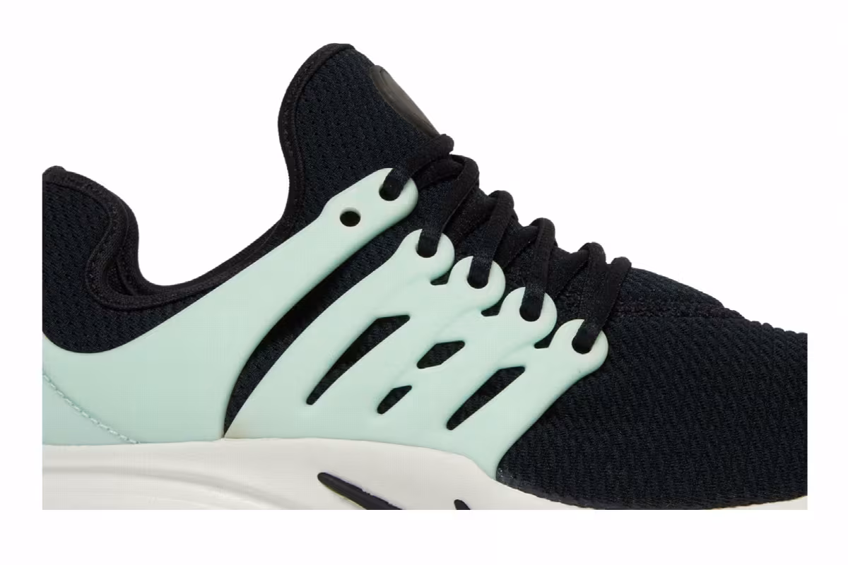 Nike Women's Air Presto Black Igloo, view 3
