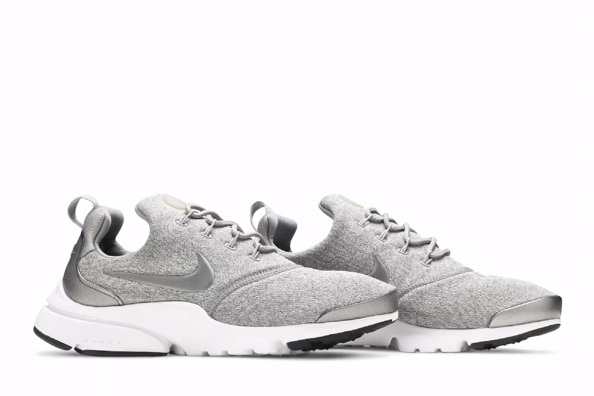 Nike Women's Presto Fly SE Dust, view 9