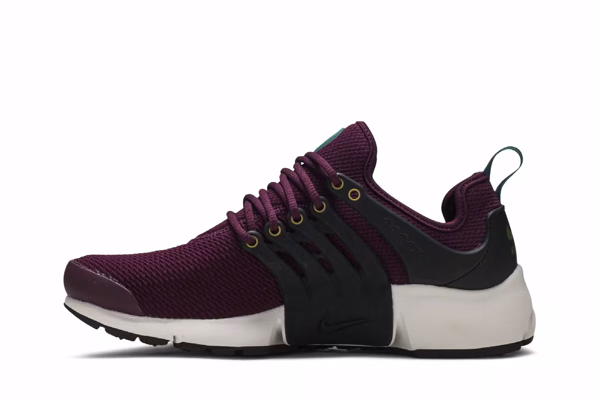Nike Women's Air Presto Bordeaux, view 4