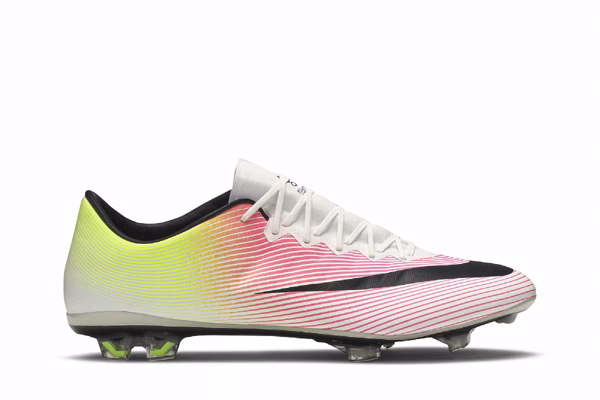 Nike Mercurial Vapor 10 FG Volt Pink, view 2