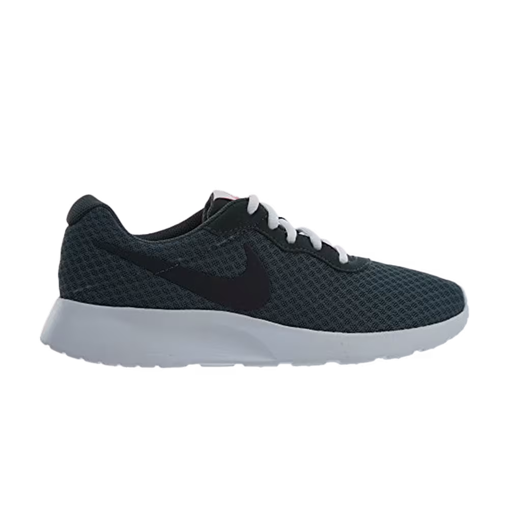 Nike Women's Tanjun Outdoor Green