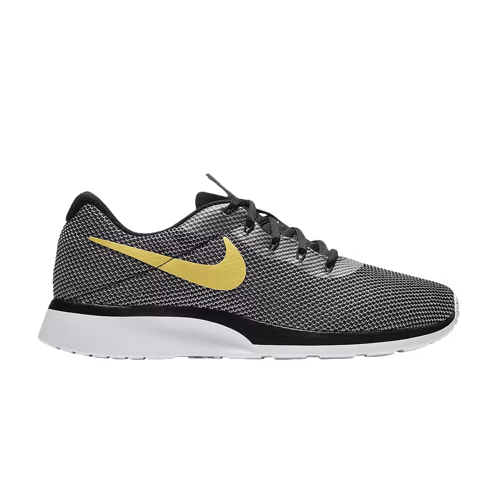 Nike Tanjun Racer Wheat Gold