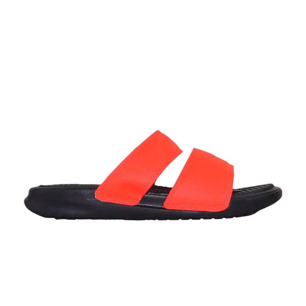 Nike Women's Benassi Duo Ultra Slide Bright Crimson