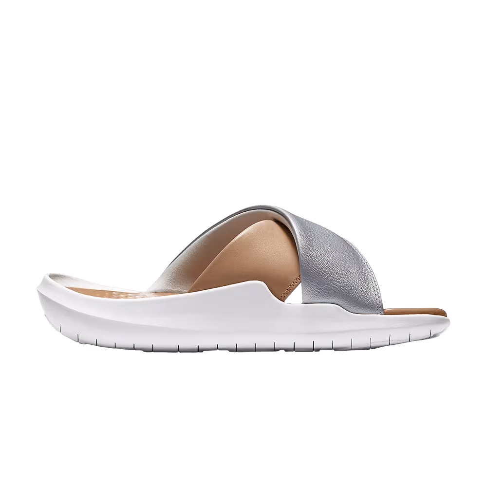 Nike Women's Benassi Future Cross SE Premium