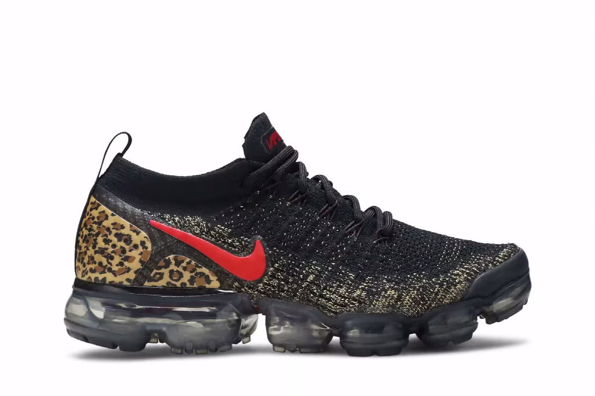 Nike Women's Air VaporMax Flyknit 2 Cheetah, view 2
