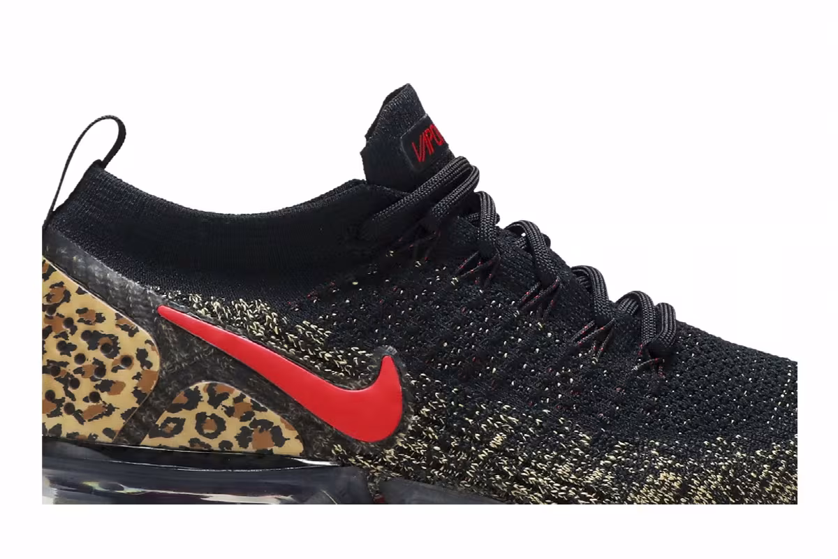 Nike Women's Air VaporMax Flyknit 2 Cheetah, view 3