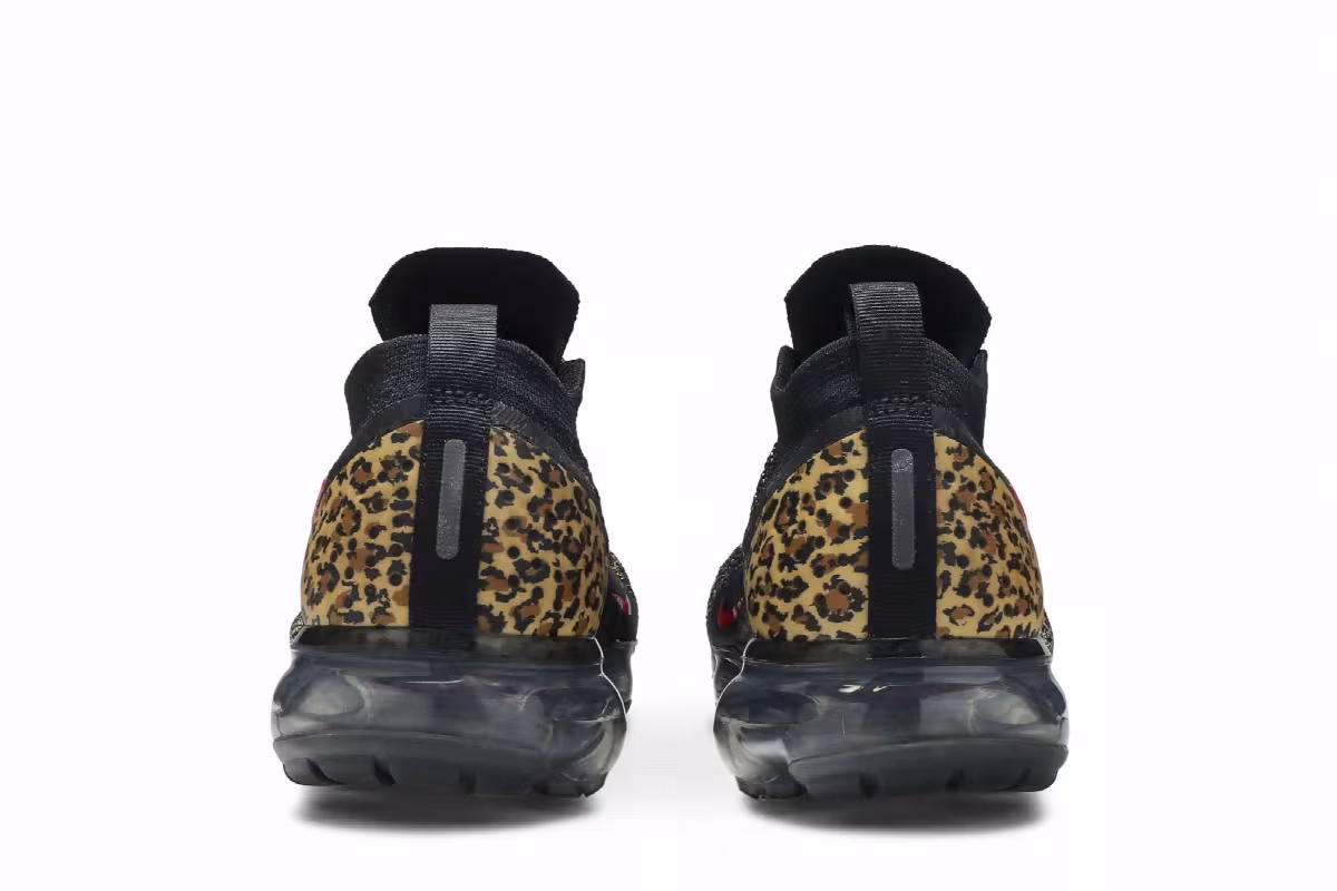 Nike Women's Air VaporMax Flyknit 2 Cheetah, view 7