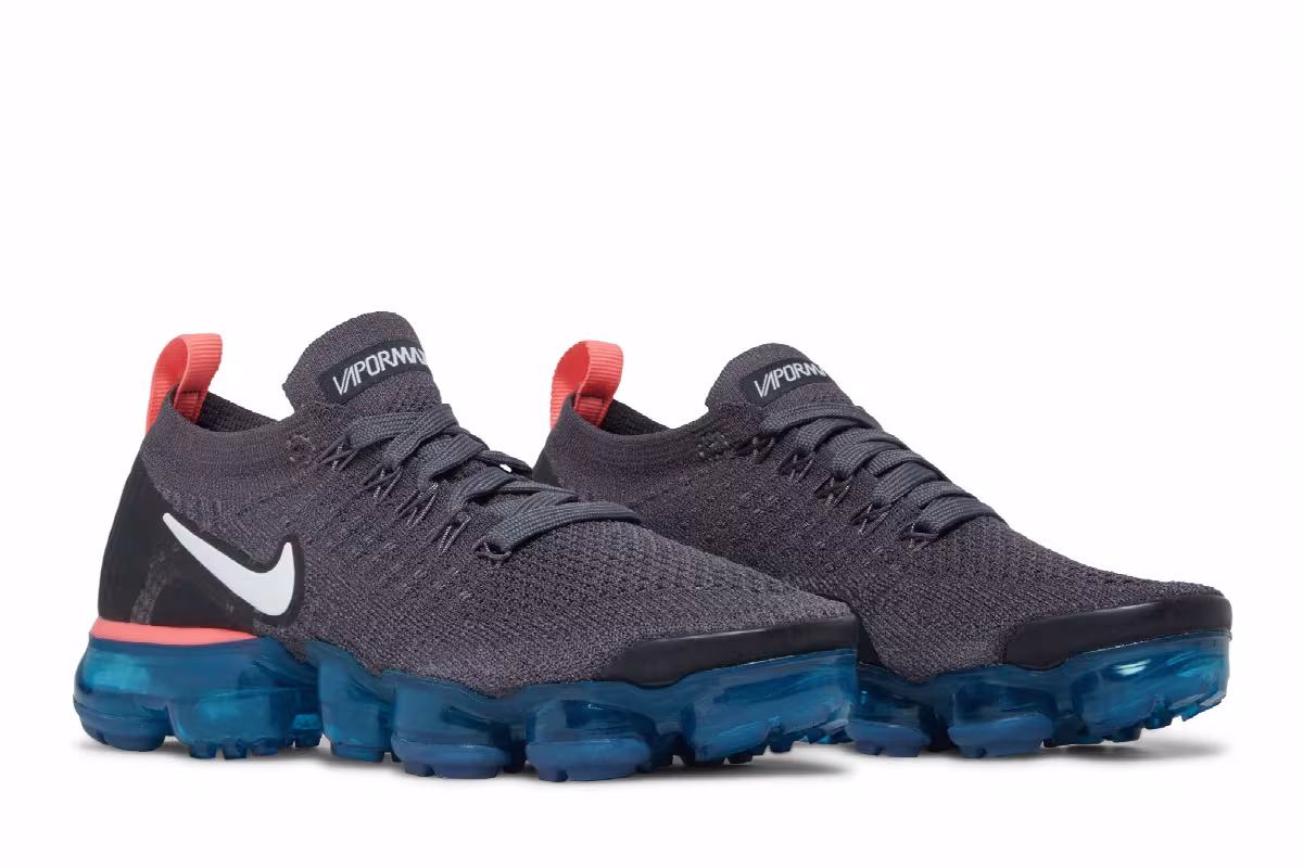 Nike Women's Air VaporMax 2 Flyknit Thunder Grey, view 9