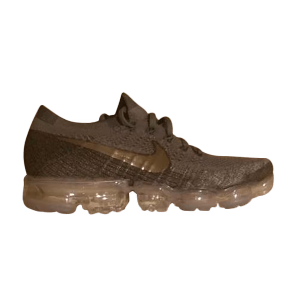 Nike Women's Air VaporMax Flyknit Metallic Clay Green