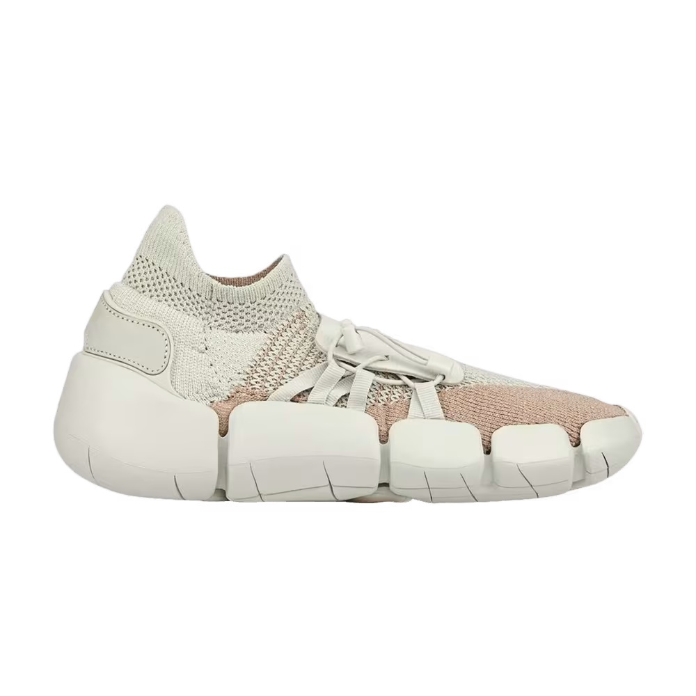 Nike Footscape Flyknit DM Light Bone