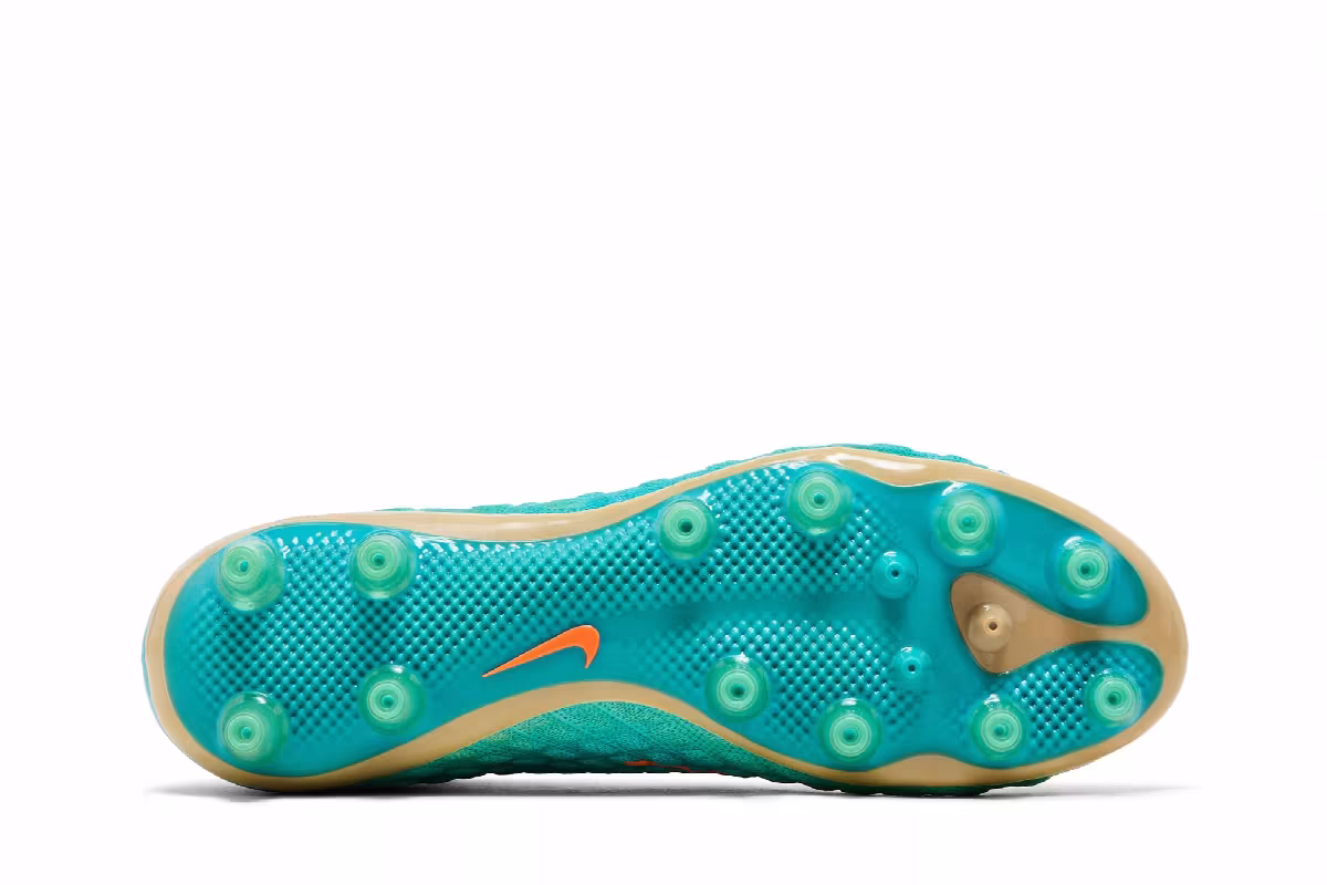 Nike Women's Hypervenom Phantom 3 DF AG Pro Polarized Blue, view 5