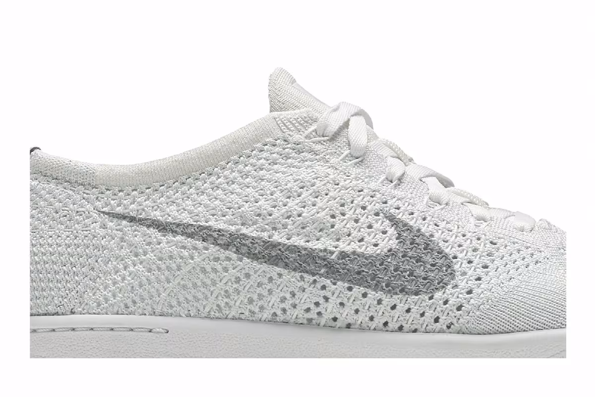 Nike Women's Tennis Classic Ultra Flyknit White Wolf Grey, view 3