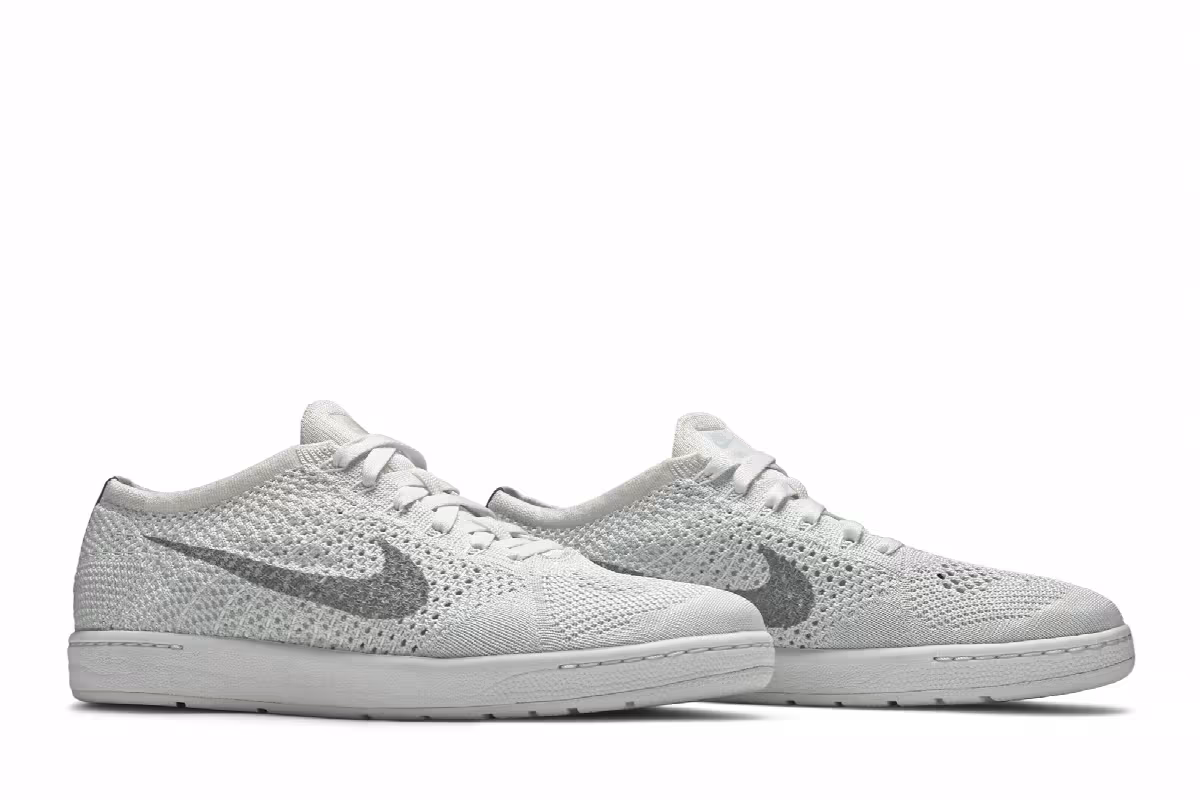 Nike Women's Tennis Classic Ultra Flyknit White Wolf Grey, view 9