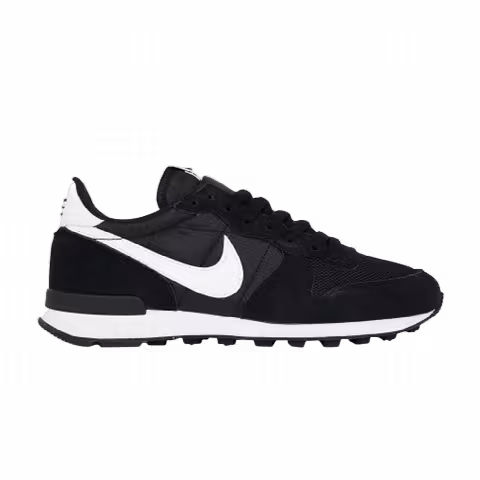 Nike Internationalist