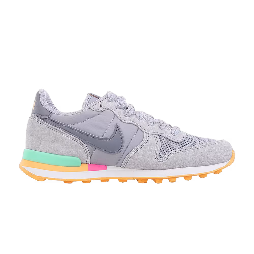 Nike Women's Internationalist Wolf Grey Lucid Green Mango