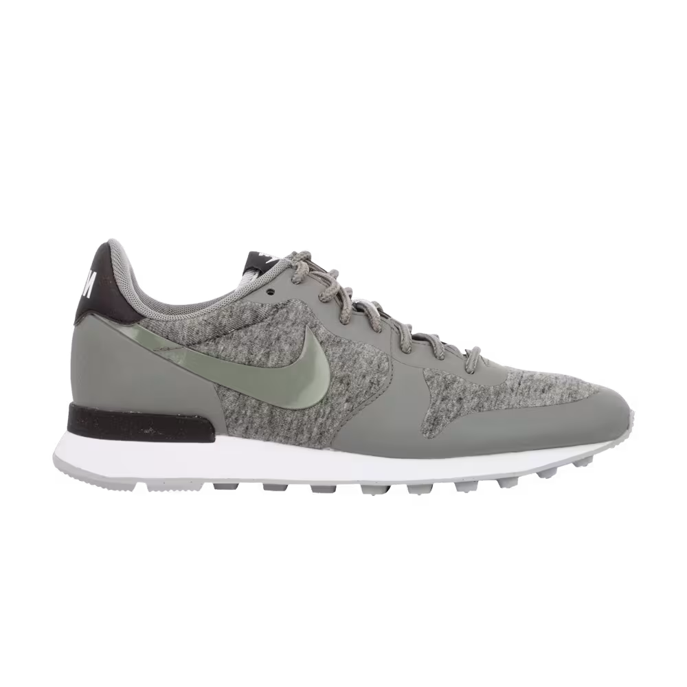Nike Women's Internationalist TP Tumbled Grey